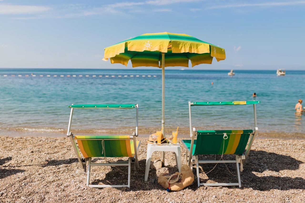 Hotel Savojo Petrovac ภายนอก รูปภาพ