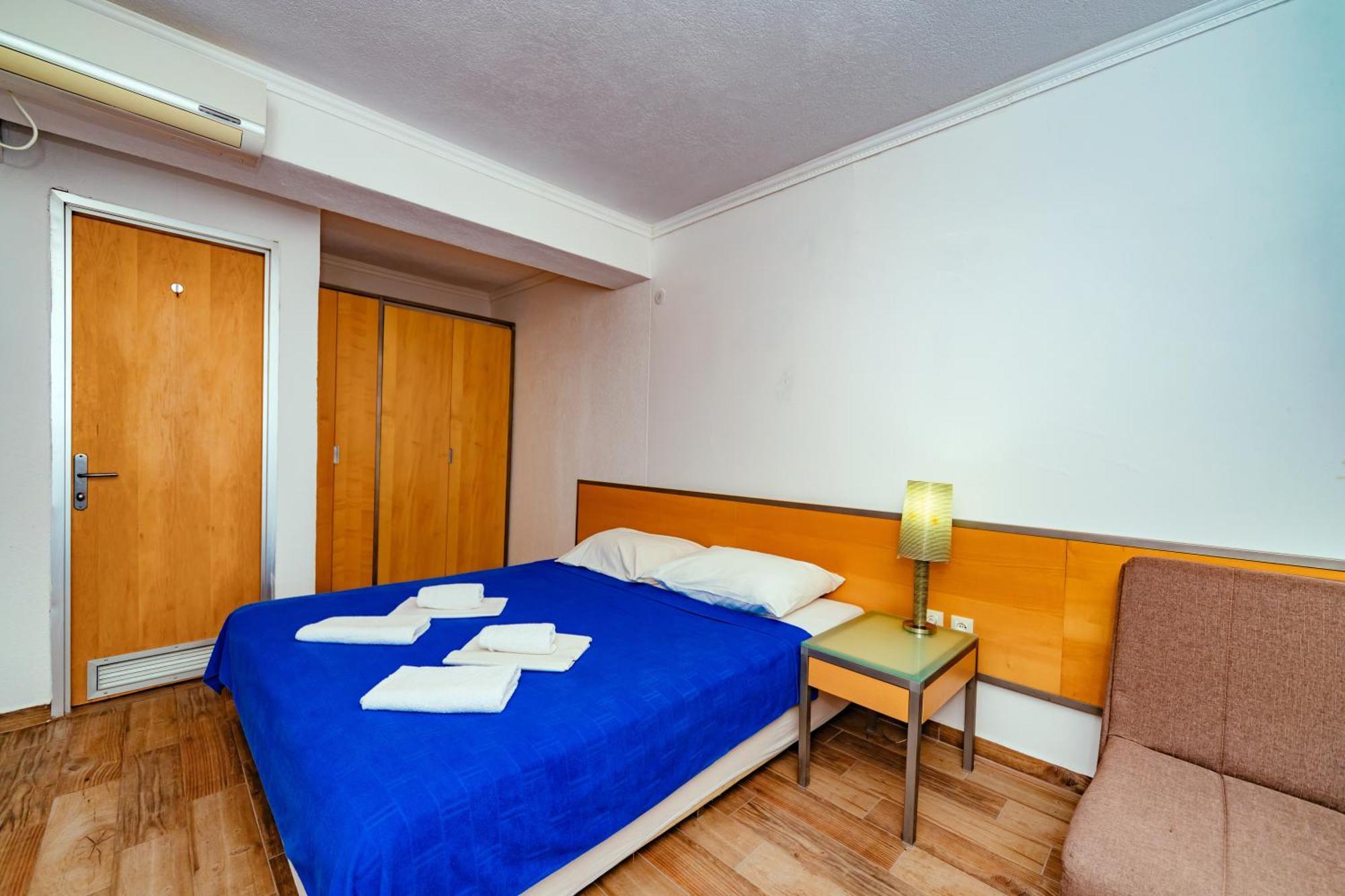 Hotel Savojo Petrovac ภายนอก รูปภาพ