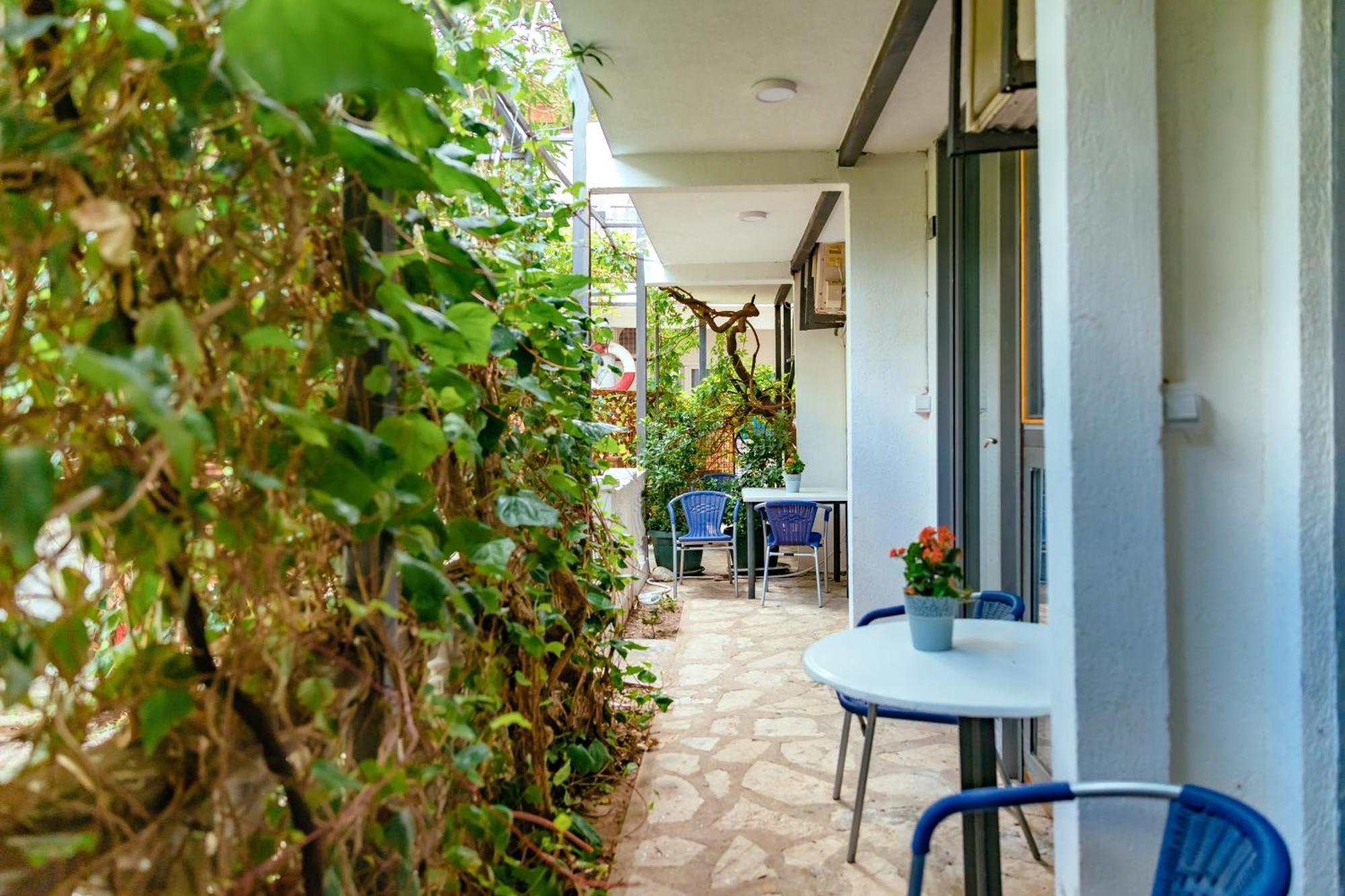 Hotel Savojo Petrovac ภายนอก รูปภาพ